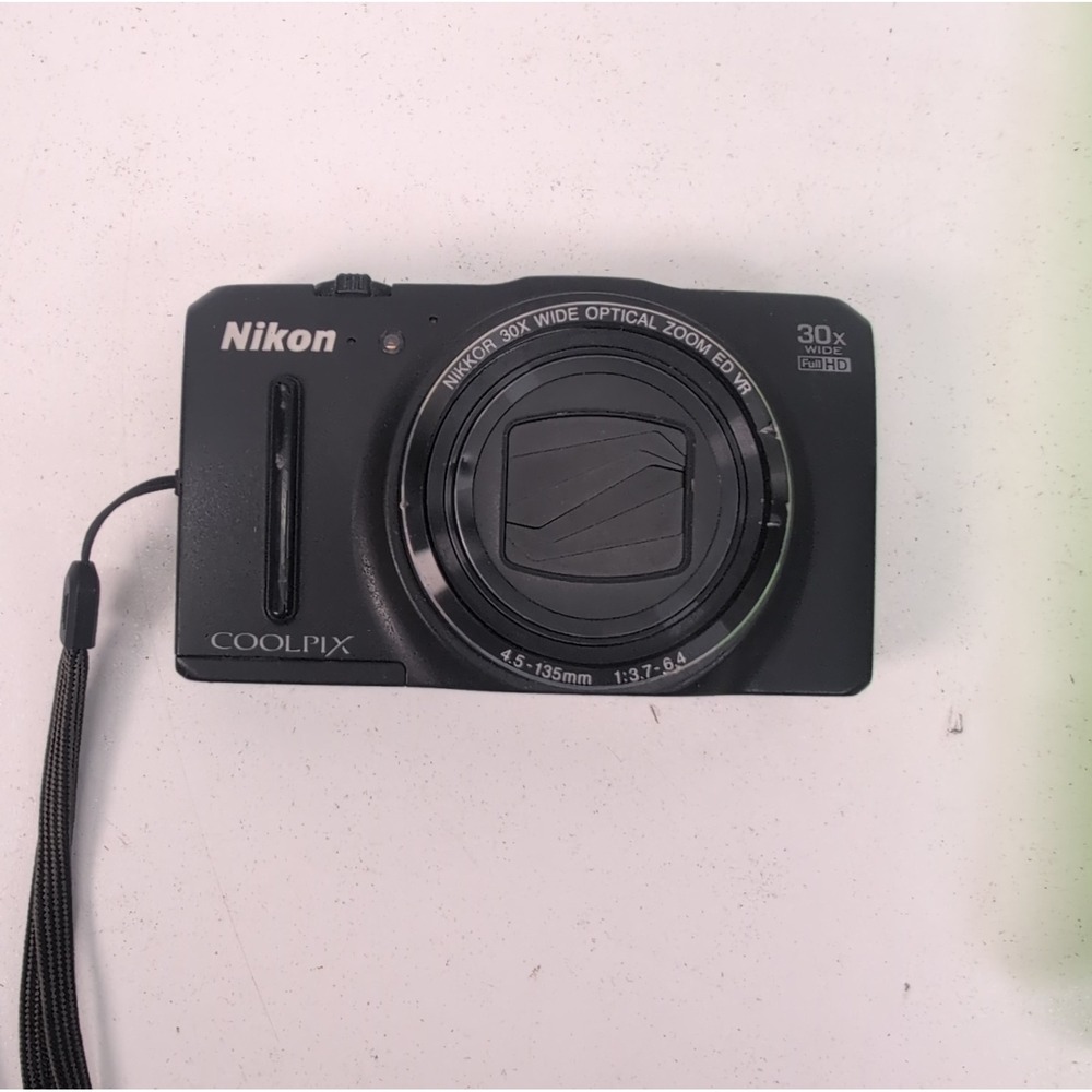 Nikon COOLPIX S9700 16MP 30x Zoom Digital Camera Bundle Batteries Charger - Picture 5 of 14